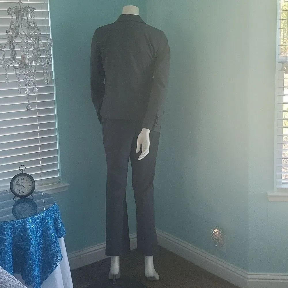 Ann Taylor Suit Jacket - Picture 9 of 10